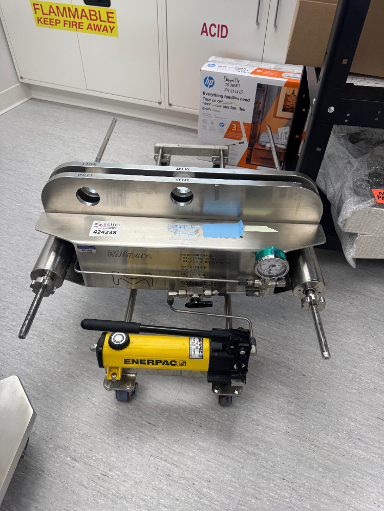 Image of Millipore MP0DPILOT Filter Cassette Holder